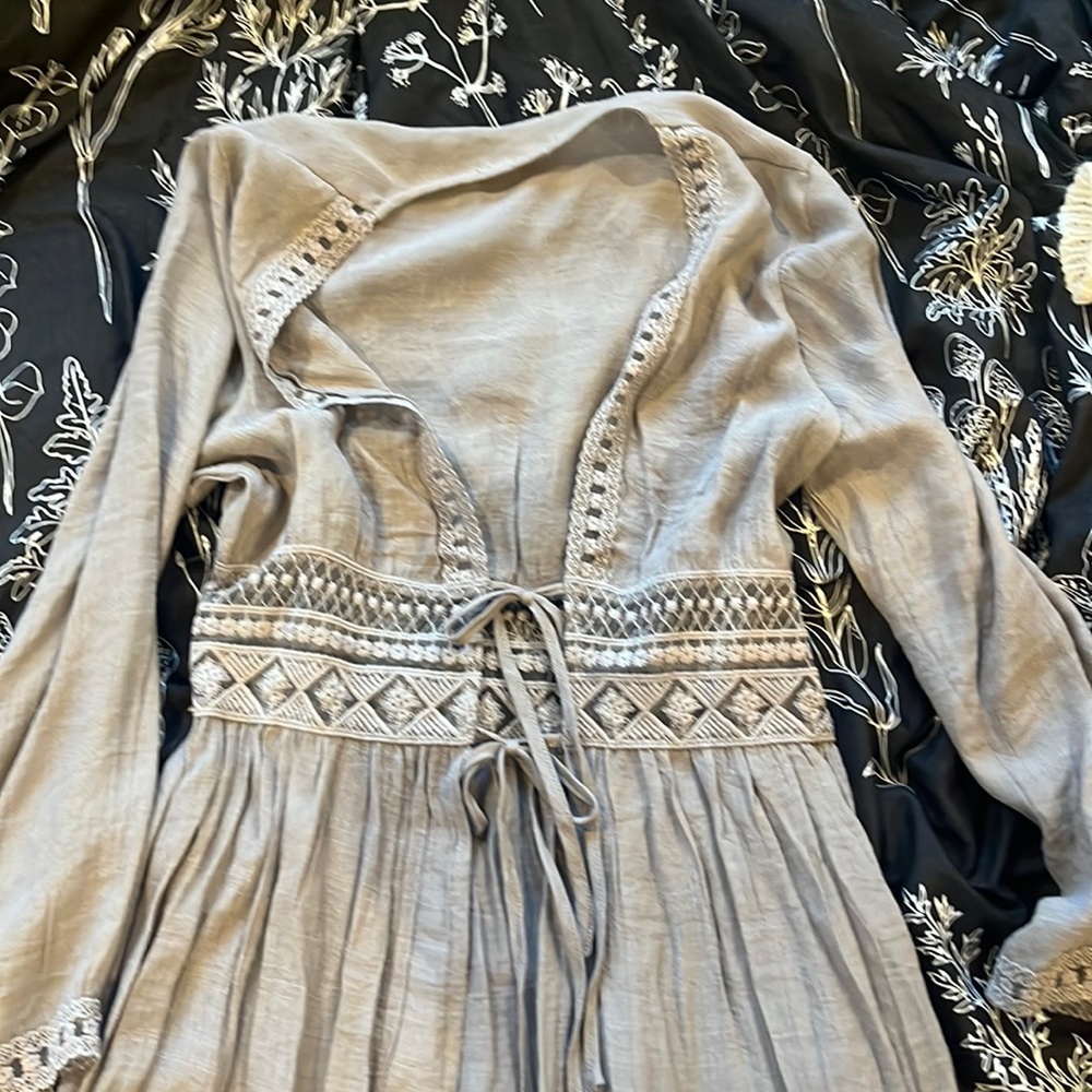 Rebellion Gray Coverup Tie Front Size Small